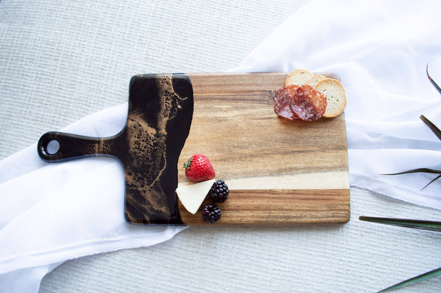 Serving Charcuterie Board - Wood Medium
