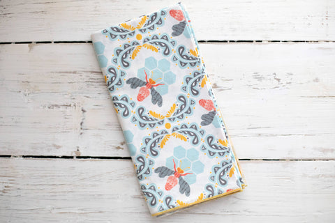 Honey Bee Dinner Napkins - Set of 4