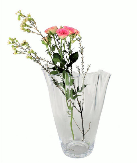 Ruffle Petal Vase