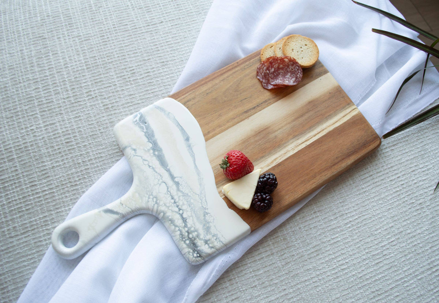 Serving Charcuterie Board - Wood Medium