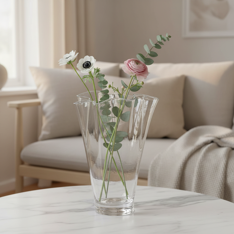 Ruffle Petal Vase